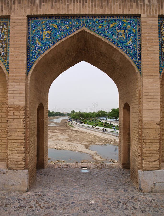 Pointed arch on 33 pol Allah Verdi Khan bridge in Isfahan in Iran. Pointed arch on 33 pol Allah Verdi Khan bridge in Isfahan in Iran