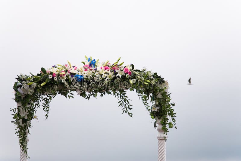 Arco de la boda imagen de archivo Arco de la boda imagen de archivo