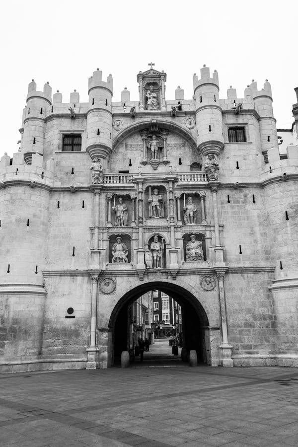 Arco de Santa Maria i Burgos (Spanien) royaltyfria bilder Arco de Santa Maria i Burgos (Spanien) royaltyfria bilder