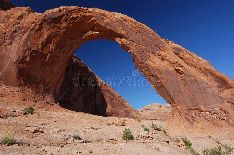 Arco della corona. Destinazione d'escursione popolare vicino a Moab Utah