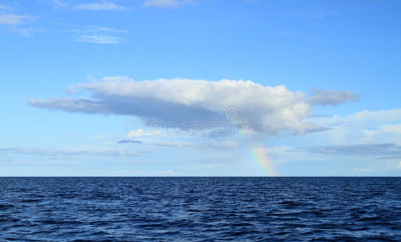 Download Arco-íris imagem de stock. Imagem de cores, azul, nuvem - 65575693