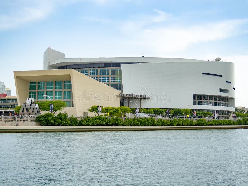 Miami: Basquete na Arena American Airlines - Mulher Casada Viaja