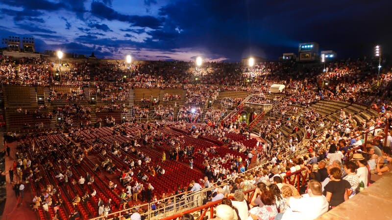 arenadi verona arkivfoton arenadi verona arkivfoton