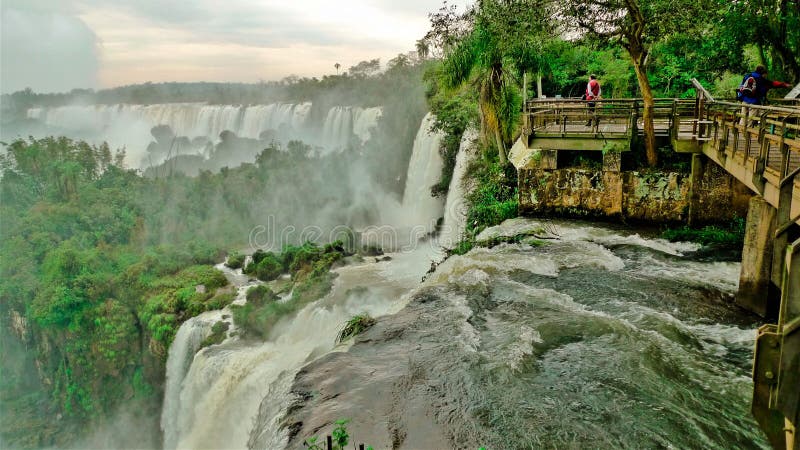 Argentin les cascades d'Iguazu photo libre de droits Argentin les cascades d'Iguazu photo libre de droits