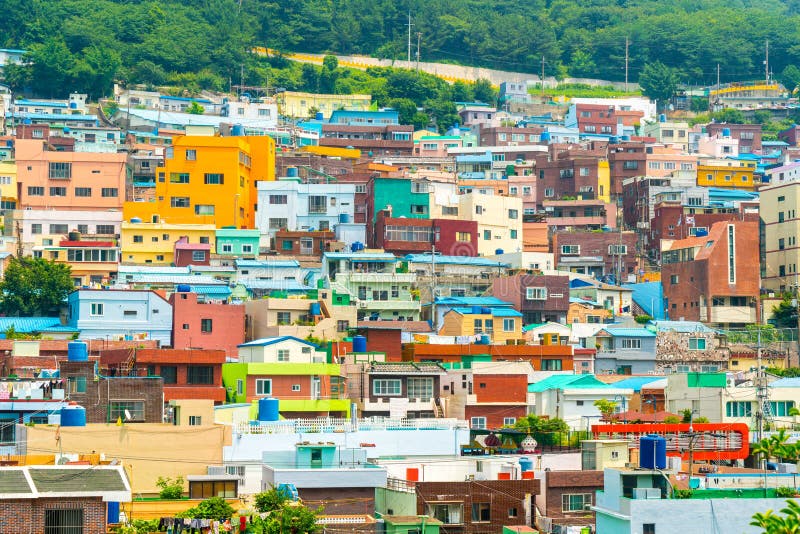 Arhitectură frumoasă în satul cultural Gamcheon din Busan stock photos