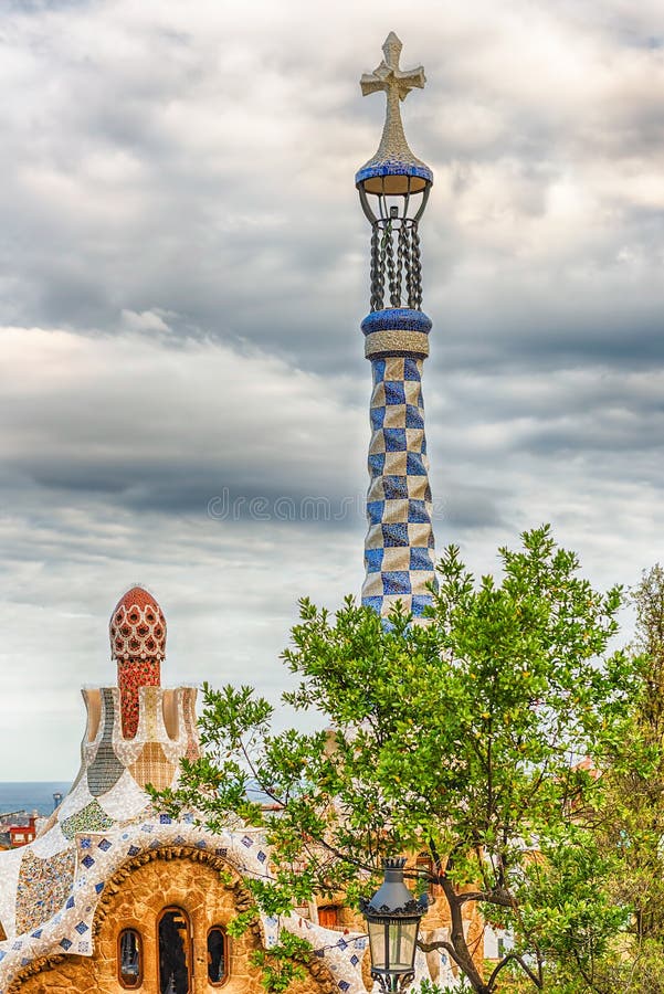 Arhitectură modernistă în Park Guell Barcelona catalonia spania stock images