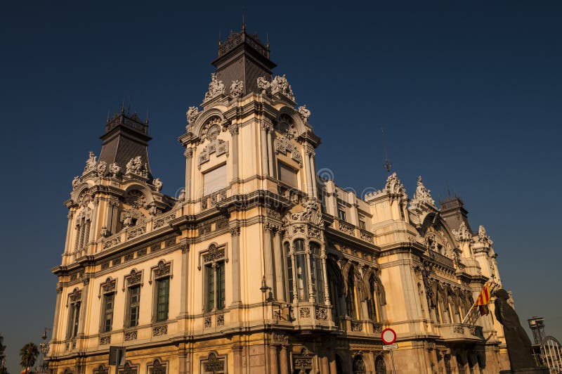 Arhitectură modernă a frumoasei Barcelona, Spania stock photography