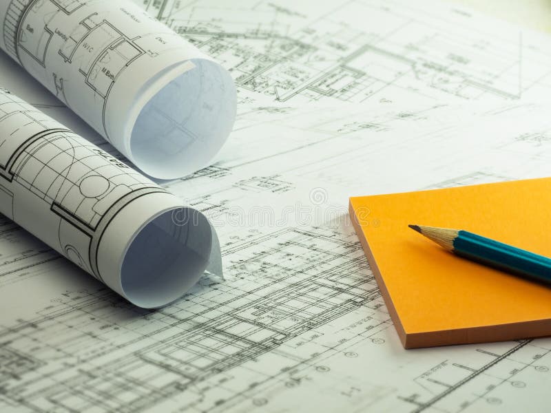 Arkitektoniskt plan, teknisk projektteckning med orange klibbigt arkivfoton