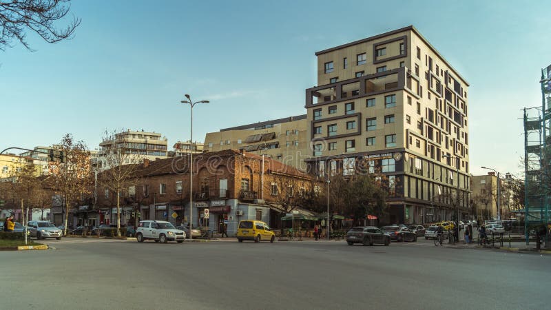 Arquitectura de los edificios de Tirana fotografía de archivo Arquitectura de los edificios de Tirana fotografía de archivo