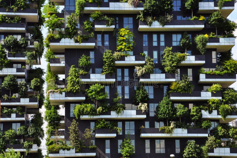 Arquitetura contemporânea florestal vertical em Milão, Itália