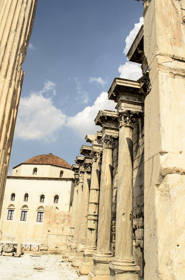 Arquitetura, história romana em Atenas imagem de stock royalty free Arquitetura, história romana em Atenas imagem de stock royalty free