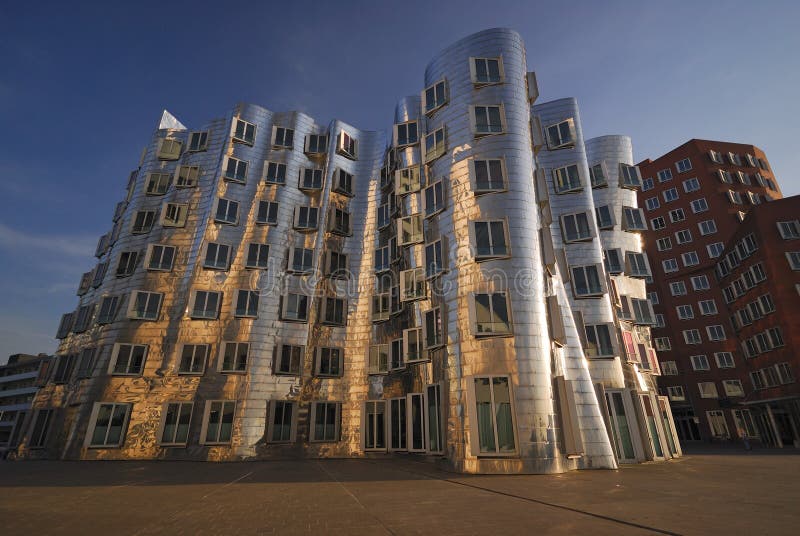 Arquitetura moderna, Dusseldorf