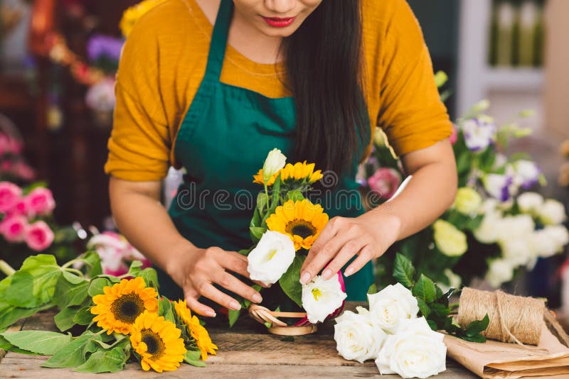 Arrangement des fleurs image stock Arrangement des fleurs image stock