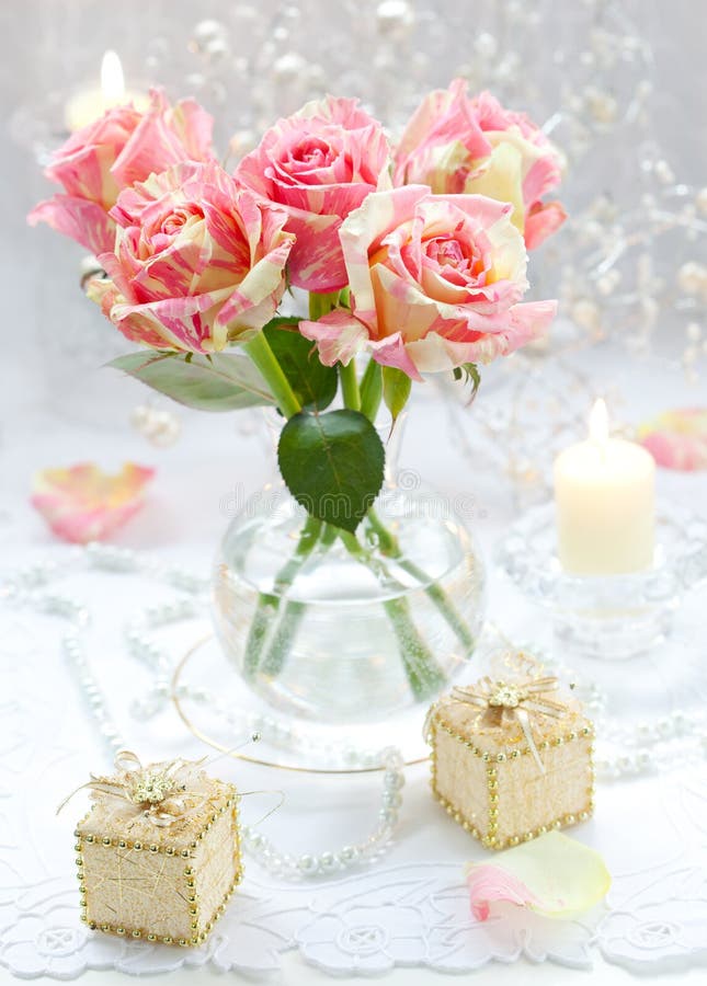 Arrangment of pink roses