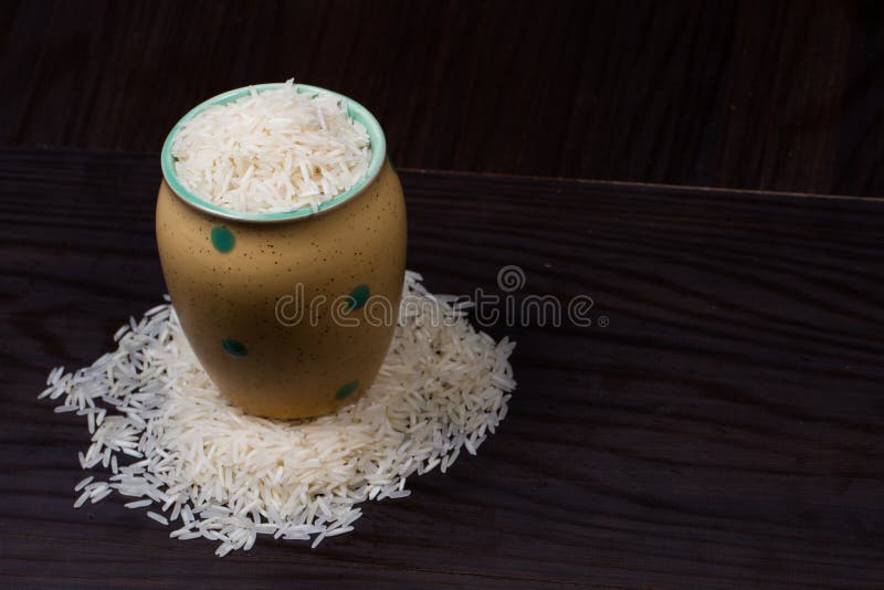 Arroz basmati de la India imagen de archivo. Imagen de cultura 124425643