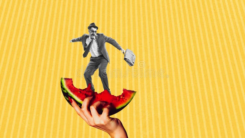 Arrêter l'animation du mouvement. conception créative. homme élégant en vêtements officiels surfant sur la tranche de pastèque iso banque de vidéos