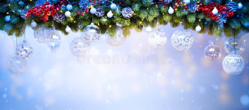 Art Christmas-Feiertagsdekoration; Tannenbaumaste stockfotografie Art Christmas-Feiertagsdekoration; Tannenbaumaste stockfotografie