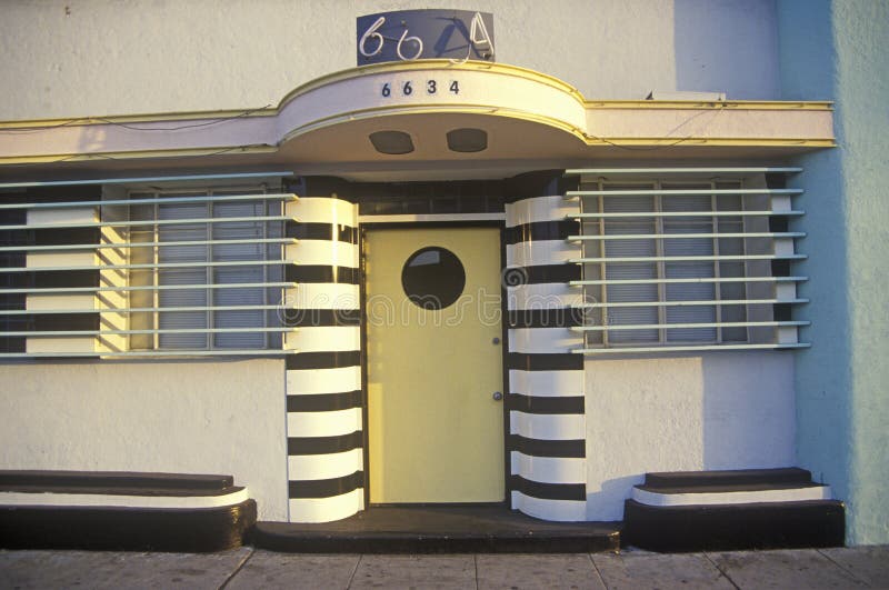 Art Deco-Architektur auf Sonnenuntergang-Boulevard, Los Angeles, Kalifornien stockbild Art Deco-Architektur auf Sonnenuntergang-Boulevard, Los Angeles, Kalifornien stockbild