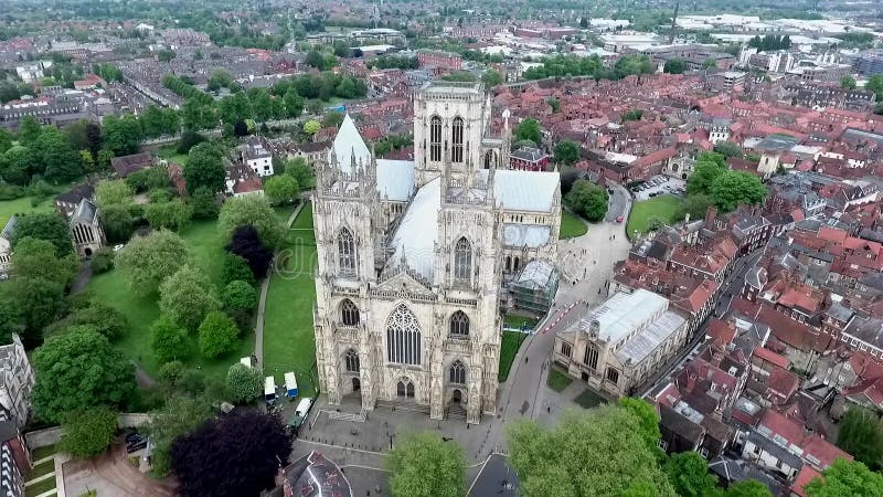 Art Englands Yorkshire York englische gotische Kathedrale Metropolitical-Kirche St Peter oder York-Münster stock video Art Englands Yorkshire York englische gotische Kathedrale Metropolitical-Kirche St Peter oder York-Münster stock video