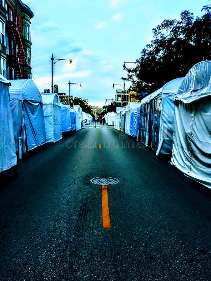 Art festival chicago editorial image. Image of morning 257701090