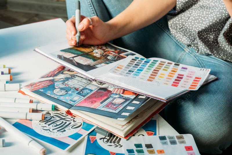 Art therapy amateur painter workplace drawing royalty free stock photography Art therapy amateur painter workplace drawing royalty free stock photography