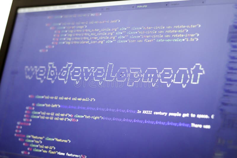 Arte de la frase ASCII del desarrollo web dentro del código real del HTML imagen de archivo libre de regalías