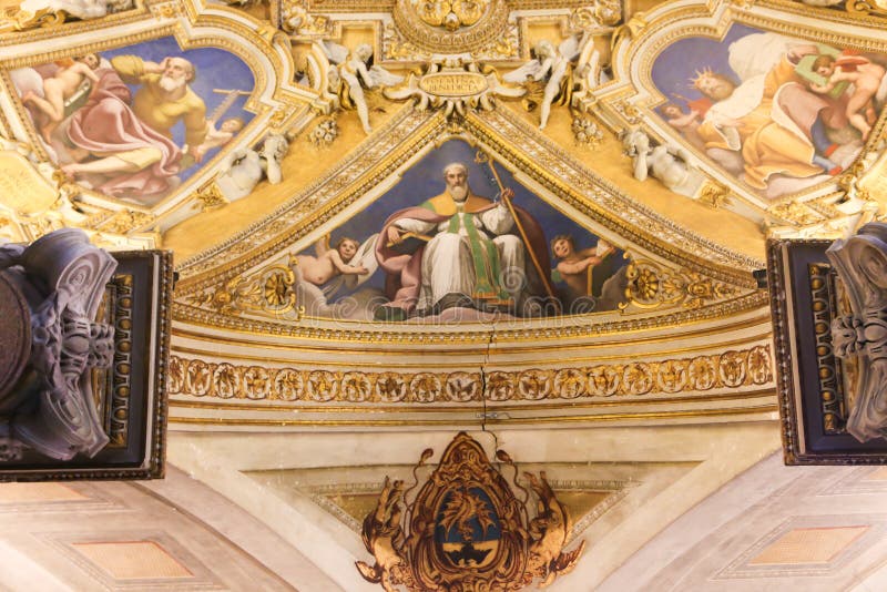 Arte de St Peter Basilica, Vaticano imagens de stock royalty free Arte de St Peter Basilica, Vaticano imagens de stock royalty free
