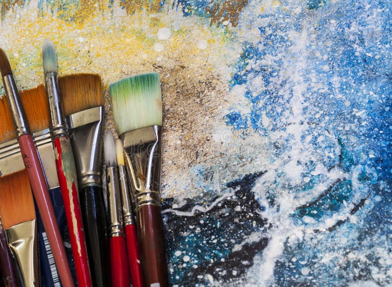 Art Oily Paint And Brushes Stock Photo - Download Image Now - Paintbrush,  Artist, Easel - iStock