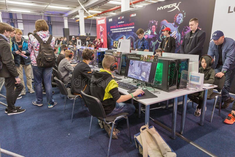 Game Zone at CEE 2015, the Largest Electronics Trade Show in Ukraine