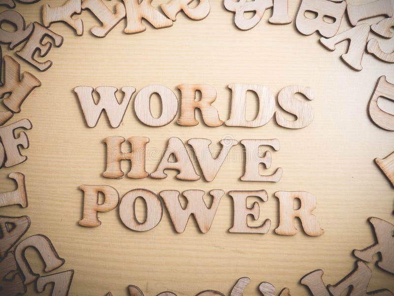 As palavras têm o poder, conceito inspirador das citações das palavras