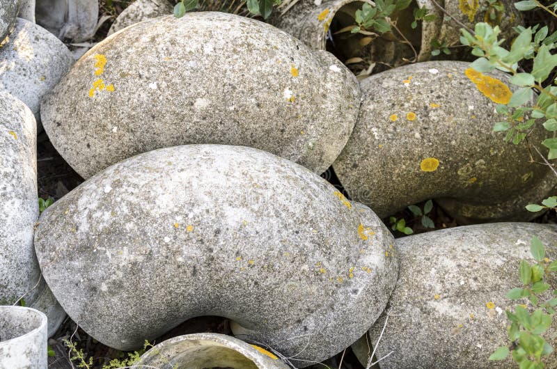 Asbestos pipes abandoned