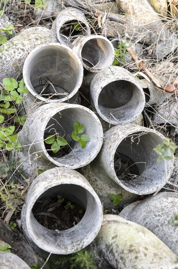 Asbestos pipes abandoned