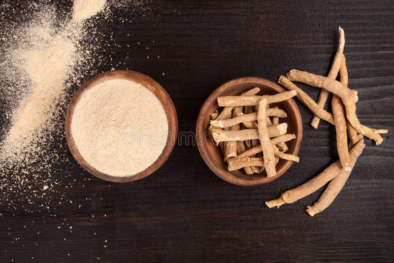 Ashwagandha补充 ayurvedic医学 免版税图库摄影