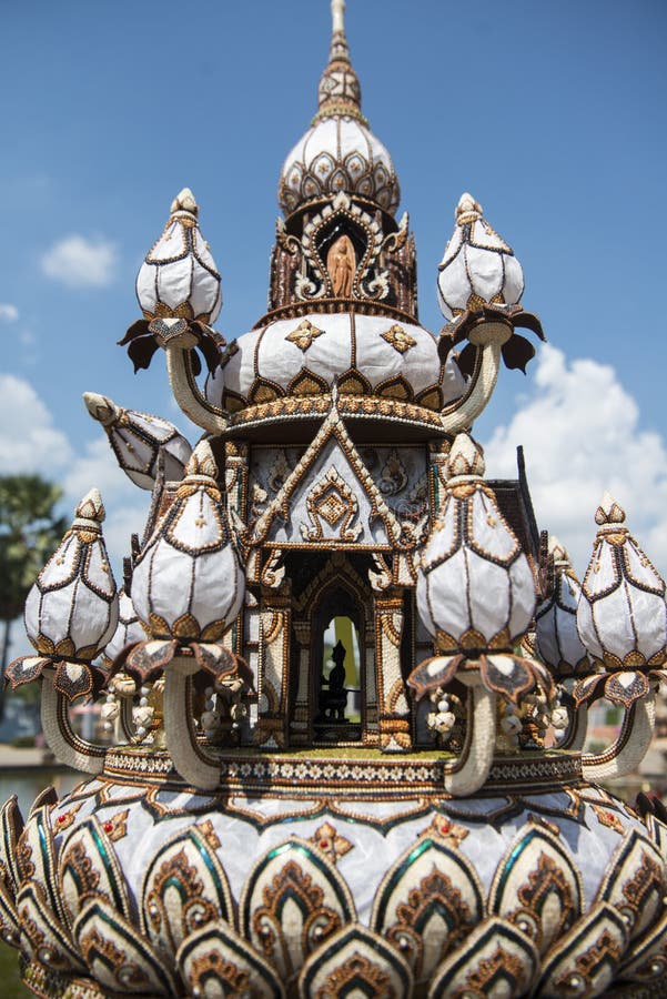 A giant Krathong art work at the Loy Krathong Festival in the Historical Park in Sukhothai in the Provinz Sukhothai in Thailand. Thailand, Sukhothai, November, 2018. Giant floating lantern stock images, royalty-free photos and pictures