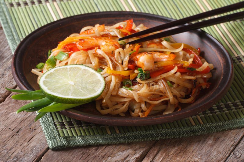 Asian Food: Rice Noodles with Shrimp and Vegetables Stock Photo - Image