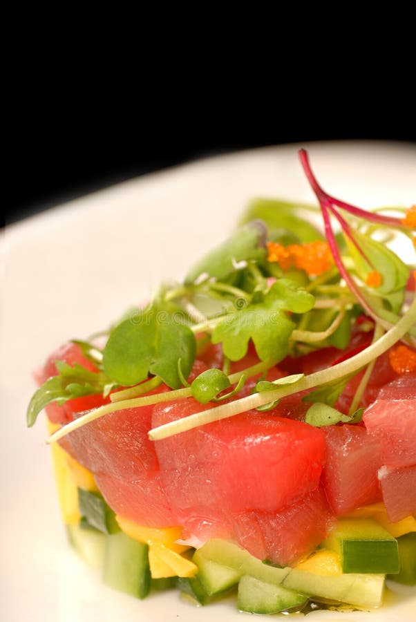 Asian seafood tartare with tuna and mango