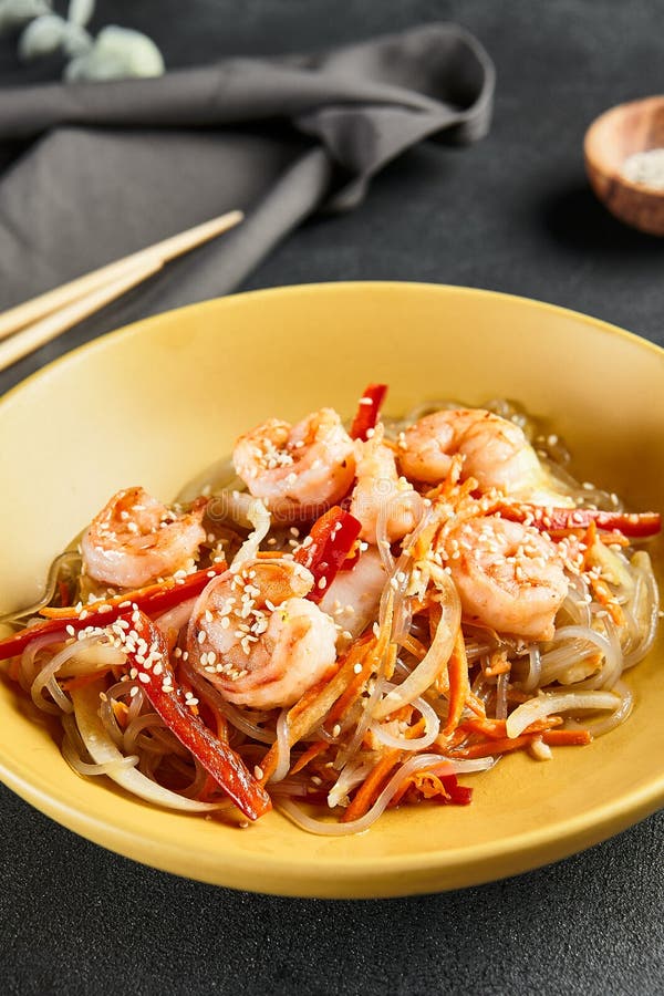 Asian Stir Fried Shrimp and Rice Noodles. Sesame Rice Noodles with