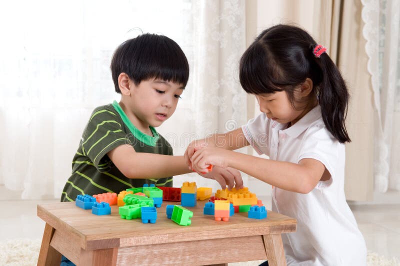 Asiatische Kinder lizenzfreies stockbild Asiatische Kinder lizenzfreies stockbild