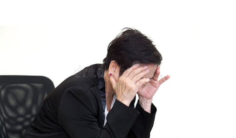 Asiatische ältere Frau betonen heraus, Geschäftswirtschafts-Situation concep lizenzfreies stockfoto Asiatische ältere Frau betonen heraus, Geschäftswirtschafts-Situation concep lizenzfreies stockfoto
