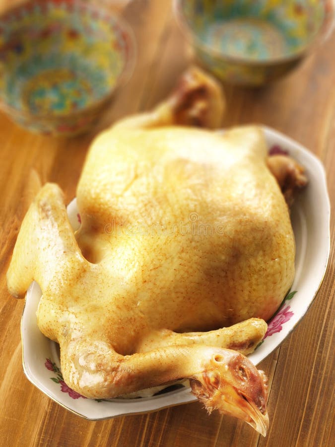 Asiatisches gekochtes Huhn stockfoto. Bild von gesund - 12994586