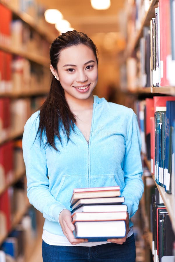 asiatisk högskolestudent arkivbilder asiatisk högskolestudent arkivbilder