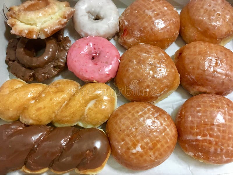 Asortowani Świezi Donuts obraz royalty free Asortowani Świezi Donuts obraz royalty free