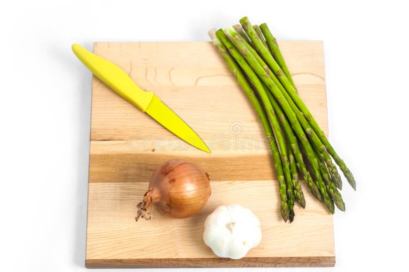 Asparagus on a chopping board