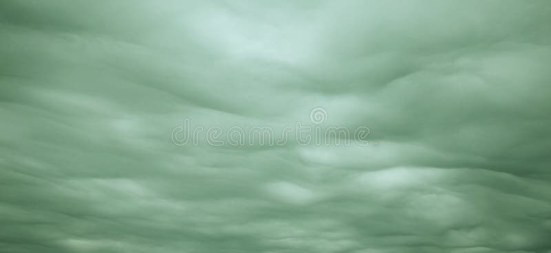 Asperitas clouds formation panorama royaltyfri foto