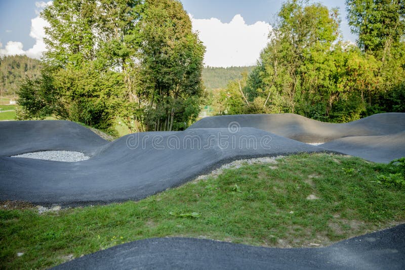 bicycle pump track