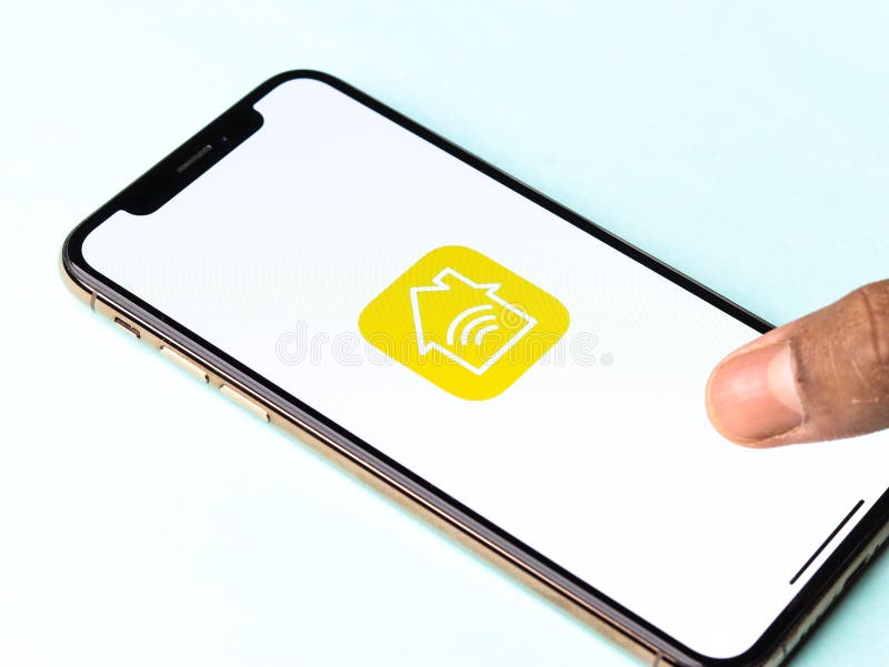 Assam india 30 marzo 2021 : logo Apple homekit immagine sullo schermo del telefono. fotografia stock