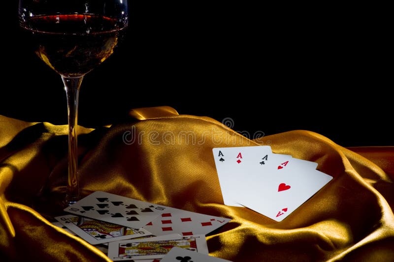 Asso e vino della mazza fotografie stock Asso e vino della mazza fotografie stock