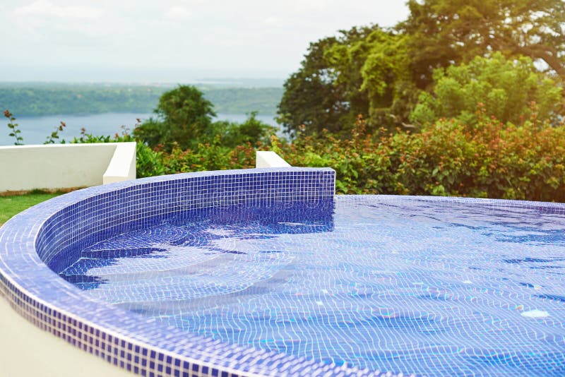 Associação azul exterior fotos de stock royalty free