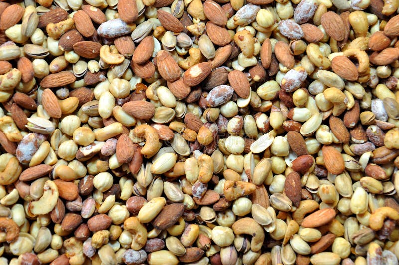 assorted nuts στοκ φωτογραφία με δικαίωμα ελεύθερης χρήσης assorted nuts στοκ φωτογραφία με δικαίωμα ελεύθερης χρήσης