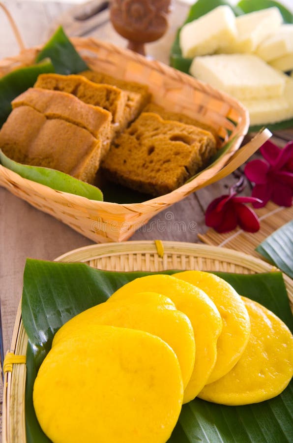 Assorted Tradisional malaysia cakes